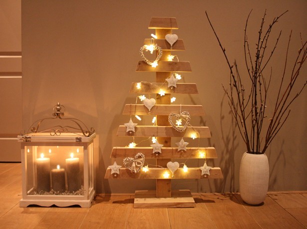 houten-kerstboom-stripes-and-walls-inspiratie-bloggers-christmas-tree-wood