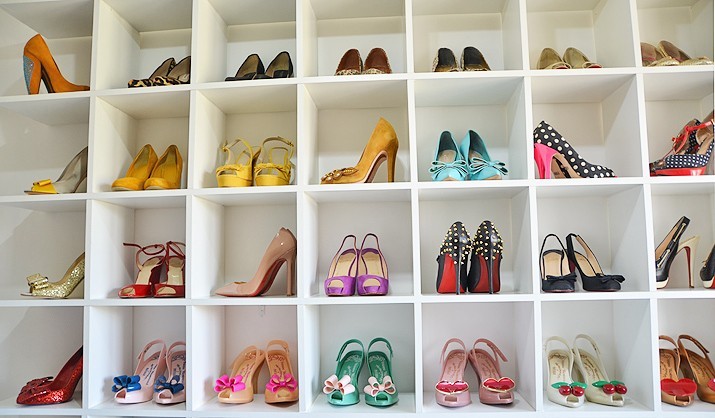 shoe-storage-shelves