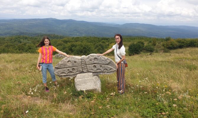 Destinație de weekend: Tabăra de Sculptură de la Năieni