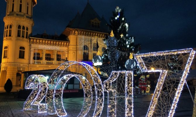 Ce BUZAU frumos luminat a fost in iarna asta!